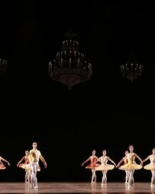 Grand Kyiv Ballet: Swan Lake - Symphony of Lights